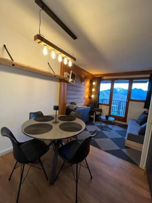 Studio 4 Personnes Plein Centre Huez