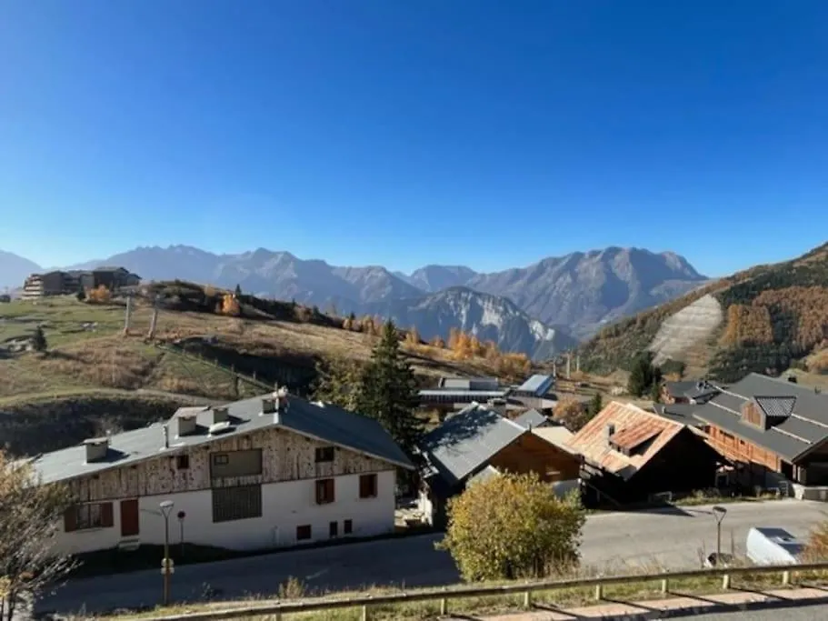 Studio 4 Personnes Plein Centre Huez Apartment