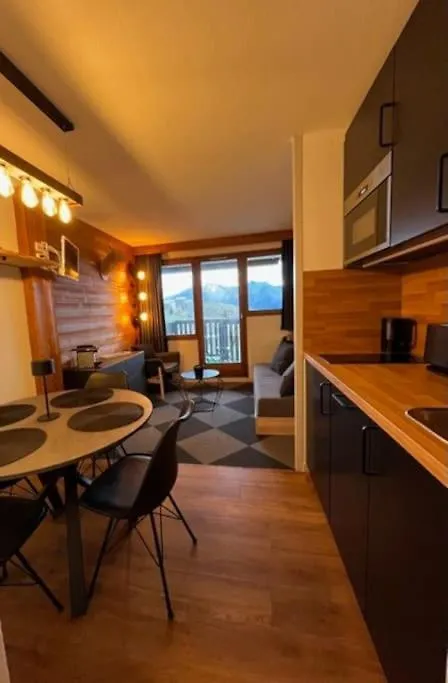 Apartment Studio 4 Personnes Plein Centre Huez France